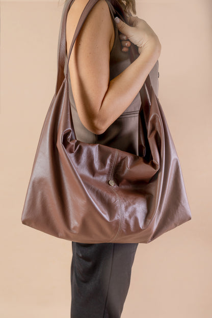 Bolso Samara en Cuero Cafe - Carolina Laiton