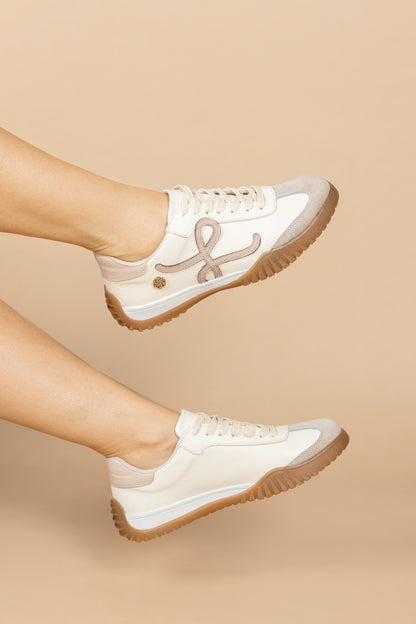 Tenis Luna Cuero Talco - Carolina Laiton