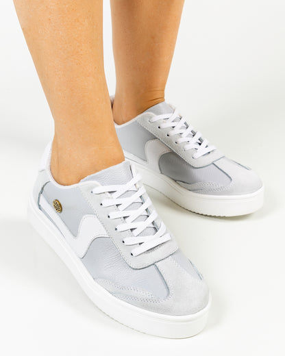Tenis Soulder Cuero Gris por Talco- Carolina Laiton